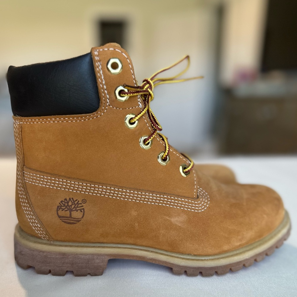 Timberland Women’s Tan Boots